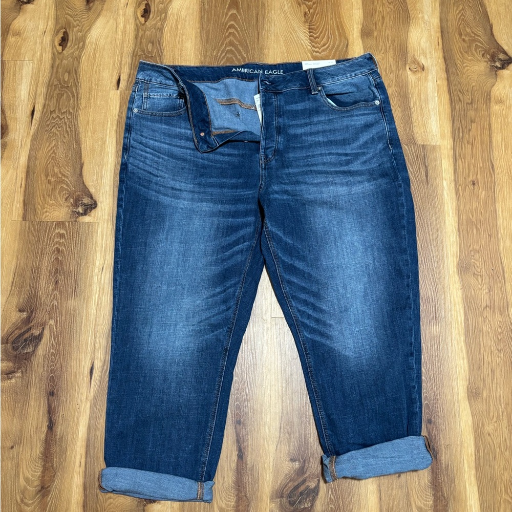American Eagle Tomgirl Jeans